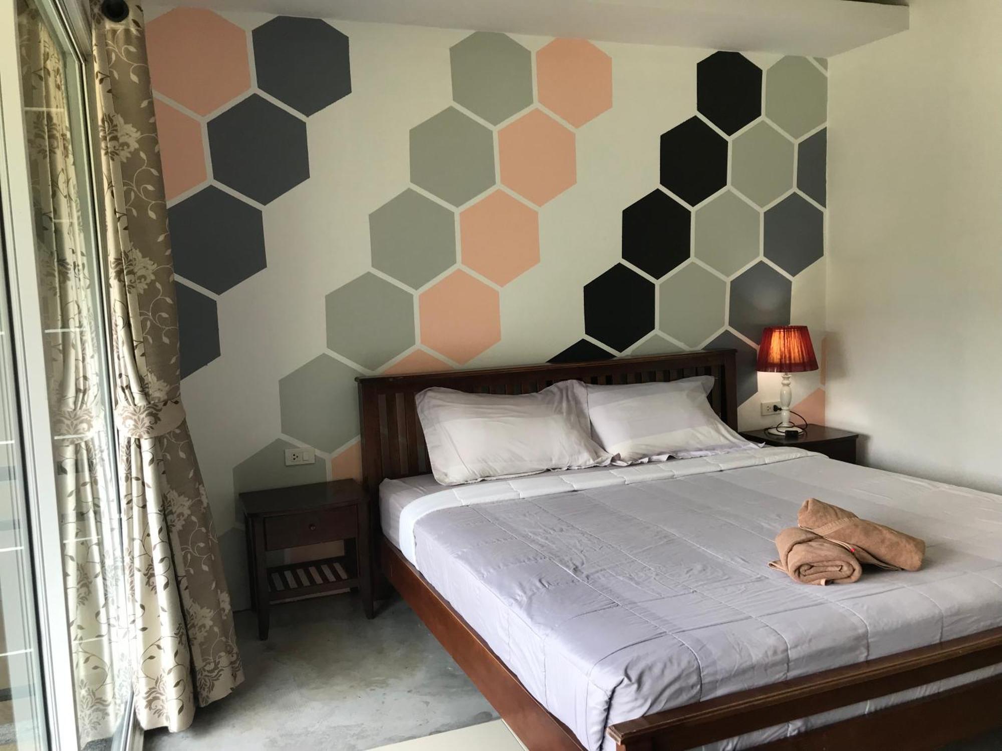 Pp Midnight Hotel Ko Phi Phi Zewnętrze zdjęcie